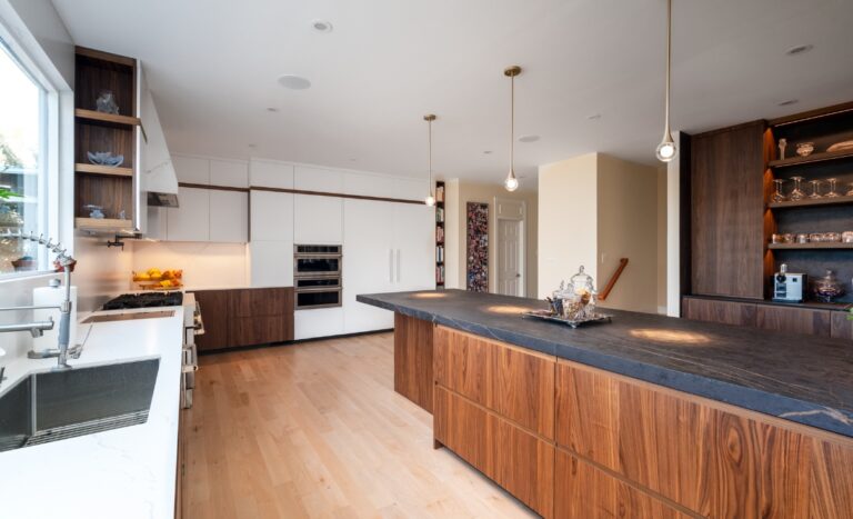 xr:d:DAFy7OO1dWY:8,j:7121728575424583768,t:23120816